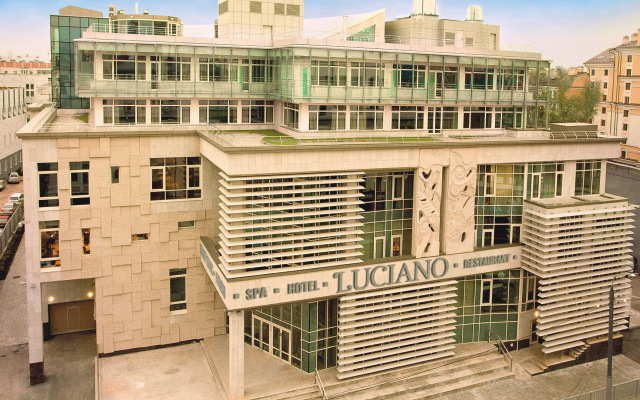 Гостиница Luciano Spa балкон