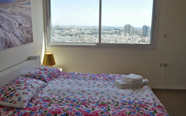ARENDAIZRAIL Apartments Bat Yam