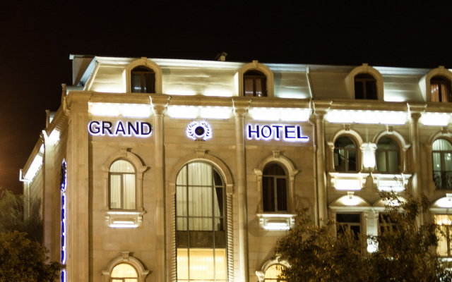 Отель Grand 2