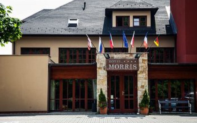 Golf hotel Morris 0