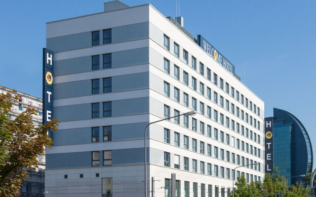 Welcome Hotel Frankfurt вид на фасад