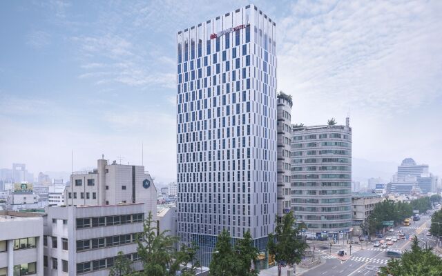 Отель Travelodge Dongdaemun Seoul экстерьер