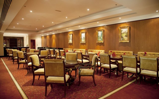 Grand Excelsior Hotel Al Barsha 2