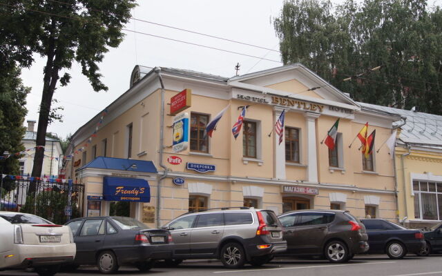Гостиница Бентлей вход в здание