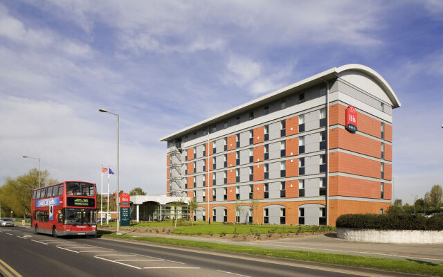 ibis London Elstree Borehamwood 0