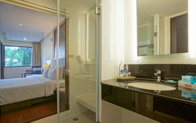 Novotel Phuket Vintage Park Resort