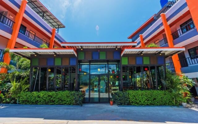 Отель Little Hill Phuket Resort популярное изображение