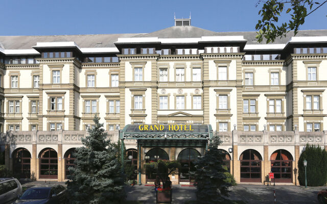 Danubius Grand Hotel Margitsziget вид на фасад