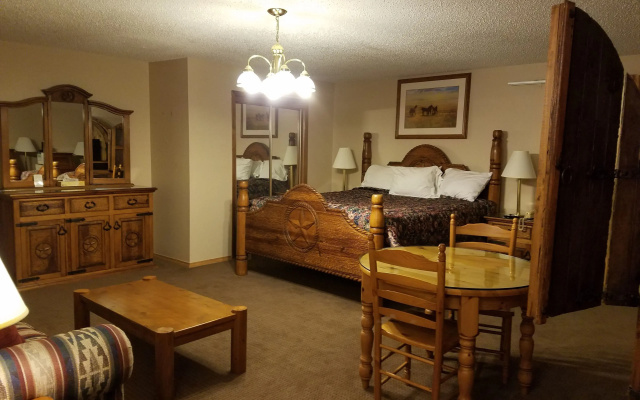 Regency Inn and Suites