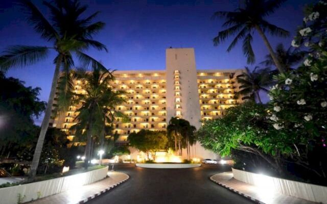 The Imperial Pattaya Hotel 2