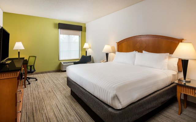 Holiday Inn Express Charlotte West - Gastonia by IHG.