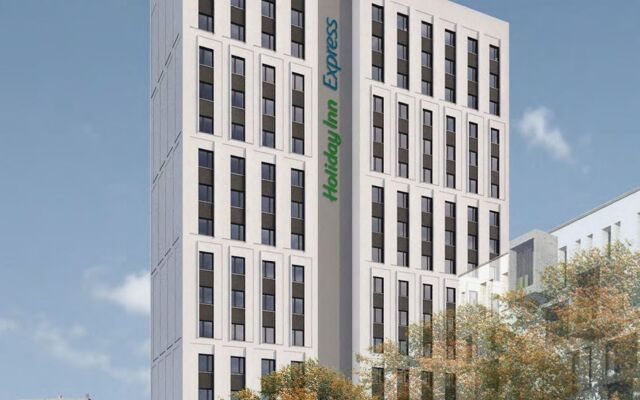 Отель Holiday Inn Express Cologne - City Centre популярное изображение