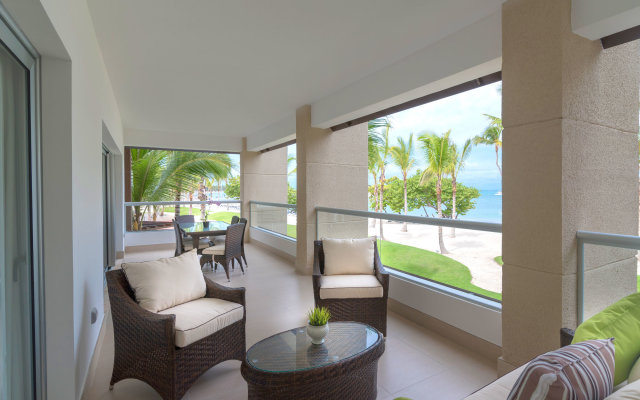 Blue Beach Punta Cana Luxury Resort 0