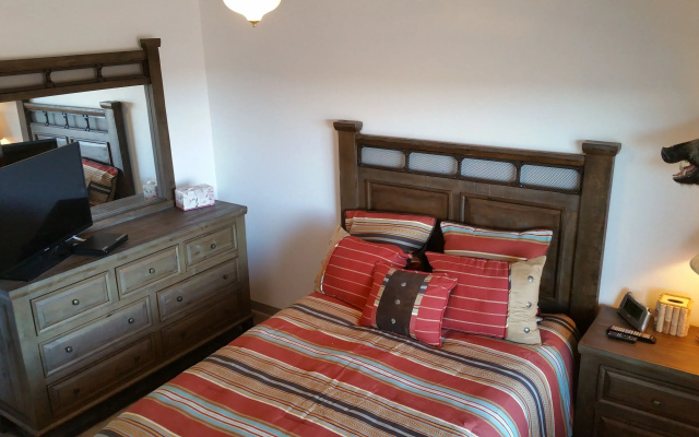 Alaska's Gold Creek Lodge