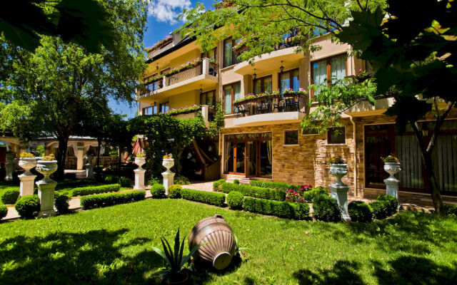 Dit Orpheus Boutique Hotel