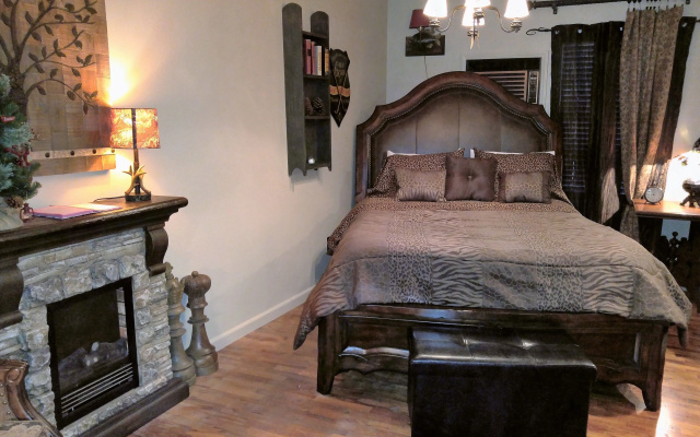 TradeWinds Lodging Bed and Breakfast