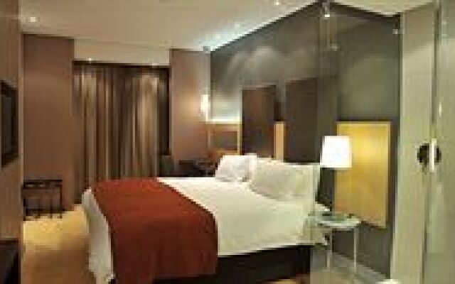 Protea Hotel by Marriott O.R. Tambo Airport 0