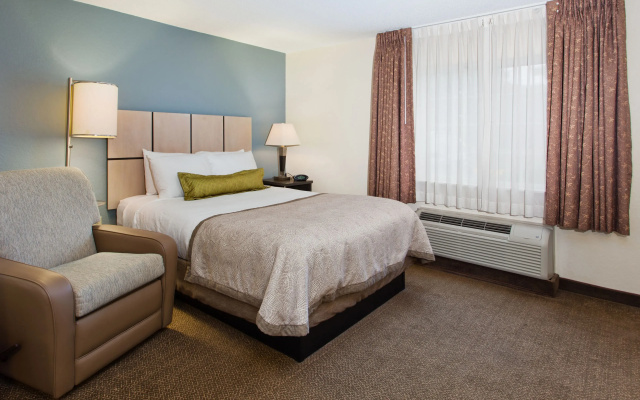 Sonesta Simply Suites Birmingham Hoover