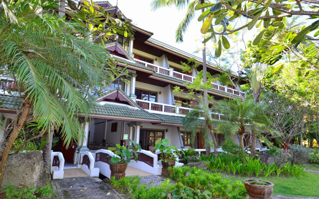 First Bungalow Beach Resort Koh Samui Thailand Zenhotels First Bungalow Beach Resort