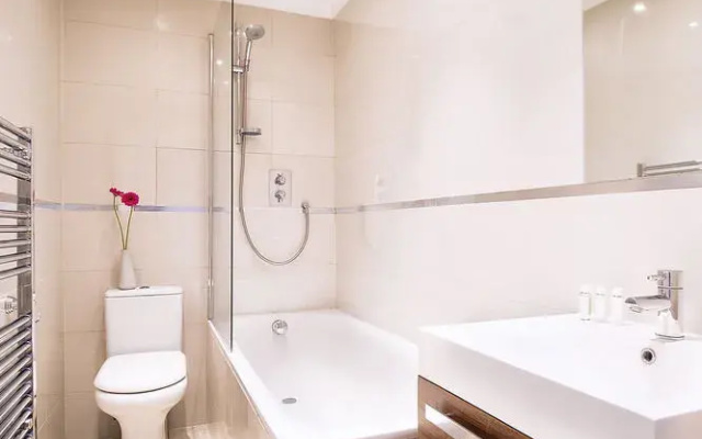 Kensington Suites