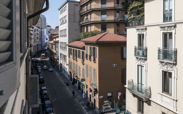 Отель Italianway - Corso Monforte балкон