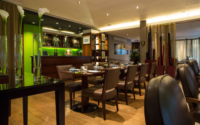 Crowne Plaza London - The City 1