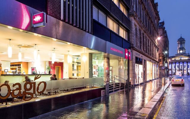 Mercure Glasgow City Hotel вид на фасад