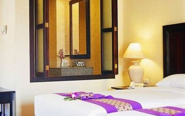 Отель Kata Poolside Resort