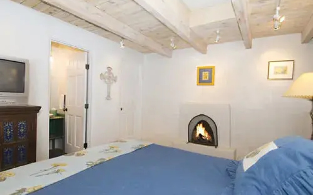 Old Santa Fe Charm Guest House