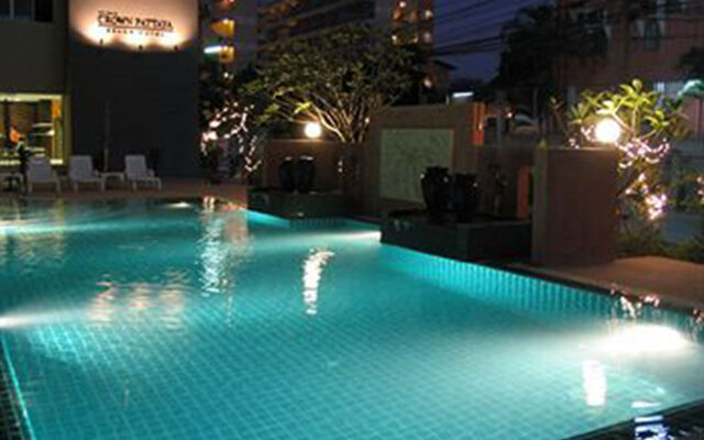 Crown Pattaya Beach Hotel 2