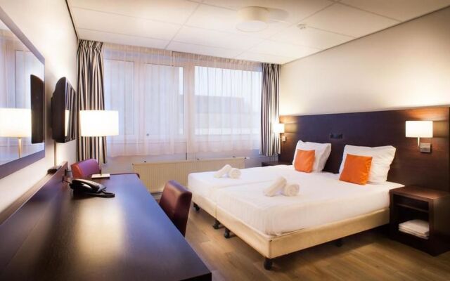 Отель Best Western Amsterdam комната для гостей