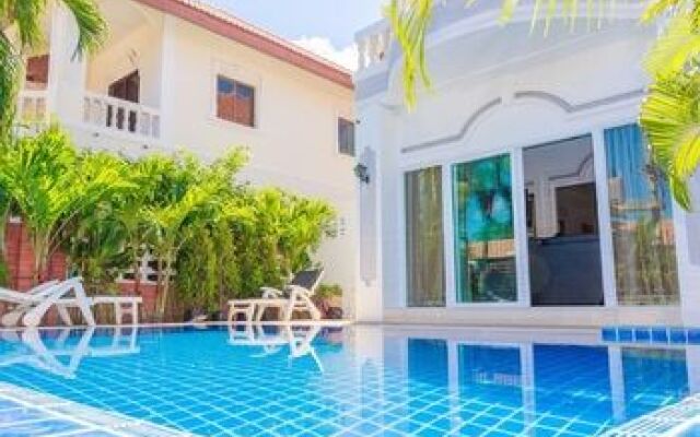 Baan Kanittha - 6 Bedrooms Private Pool Villa 2