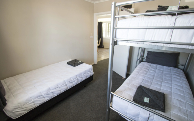 Mahia Beach Motel and Holiday Park