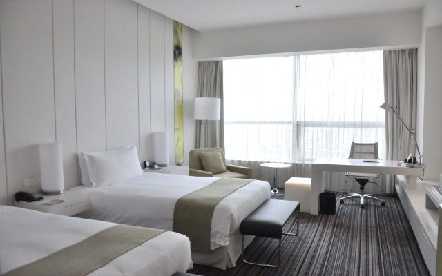 Grand Mercure Shanghai Century Park