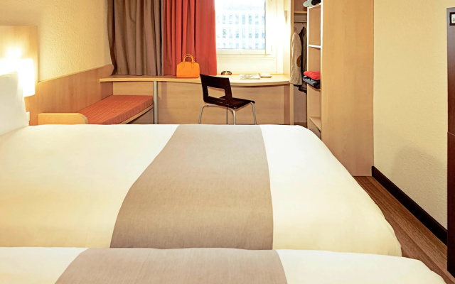 ibis London Luton Airport