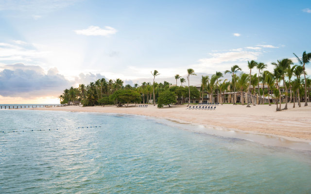 Blue Beach Punta Cana Luxury Resort 1