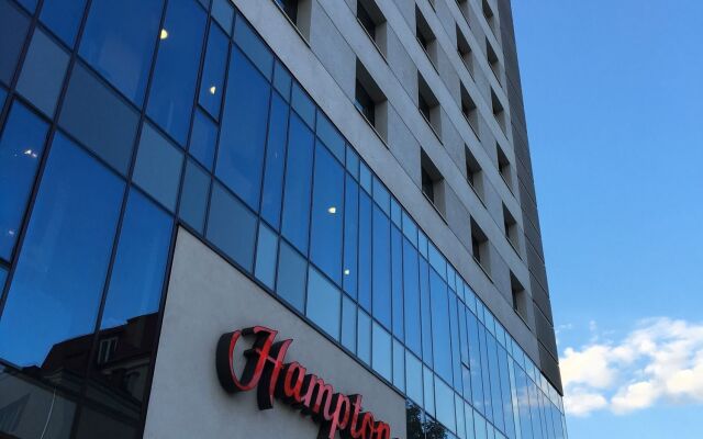 Hampton by Hilton Warsaw City Centre 1