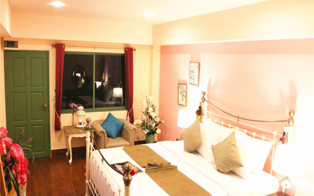 E-outfitting Boutique Hotel Pattaya 2