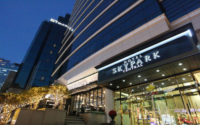 Hotel Skypark Central Myeongdong 1