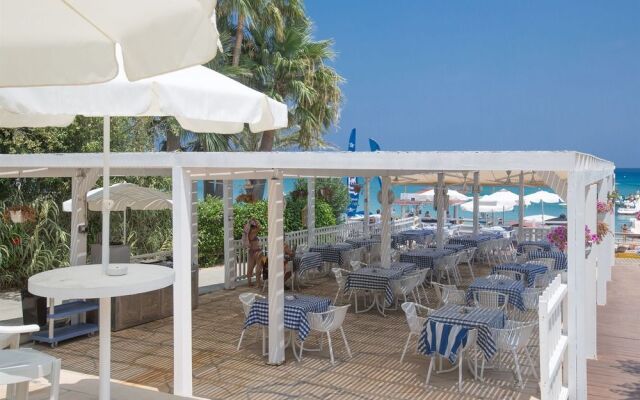 Iliada Beach Hotel 2