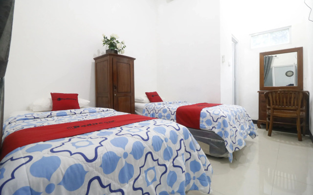 RedDoorz near Lampung Walk