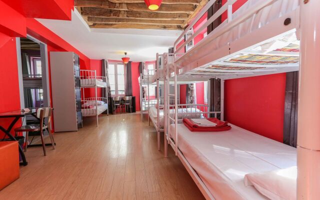 Le Village Hostel 0