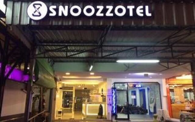 SnoozZotel 0