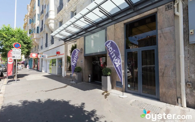 Hotel Kyriad Nice Gare вид на фасад