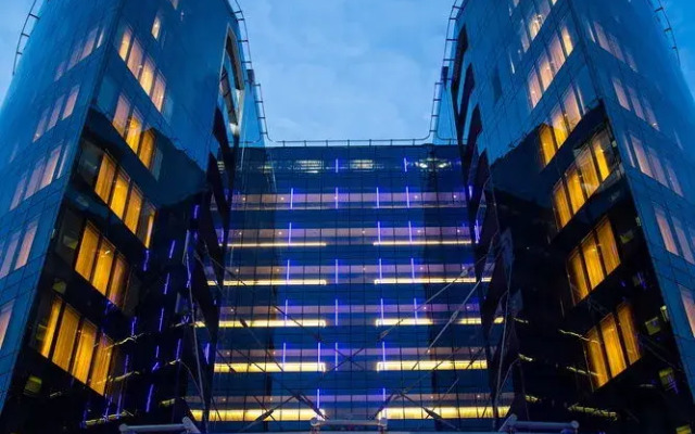 Рэдиссон Блу Шереметьево (Radisson Blu Sheremetyevo Hotel) вид на фасад