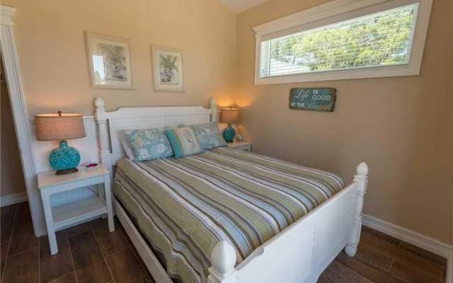 Marina Sunrise Apartment 3