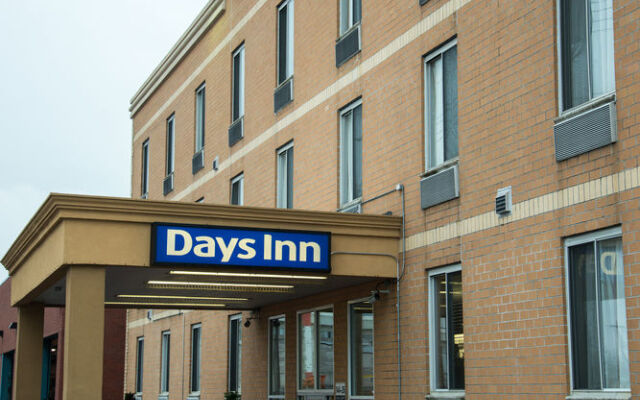 Days Inn JFK Airport 2