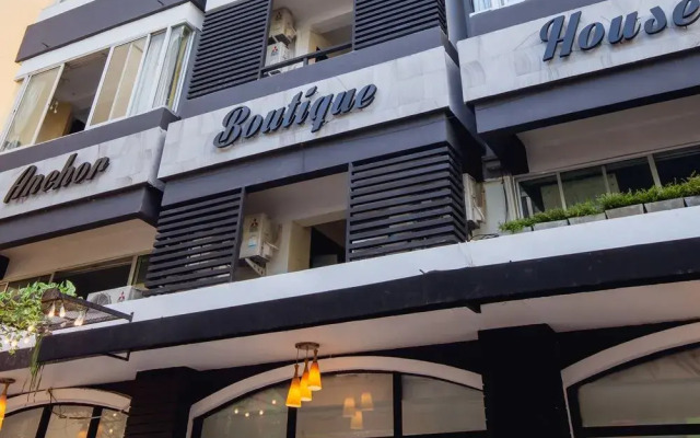 Отель Anchor Boutique House вход в здание