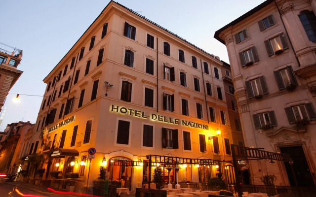 Hotel Delle Nazioni вид на фасад