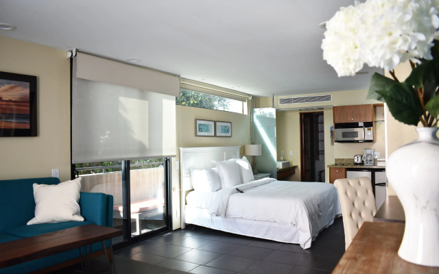 14 West Hotel